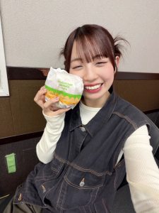 Thumbnail of post image 082