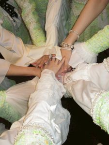 Thumbnail of post image 163